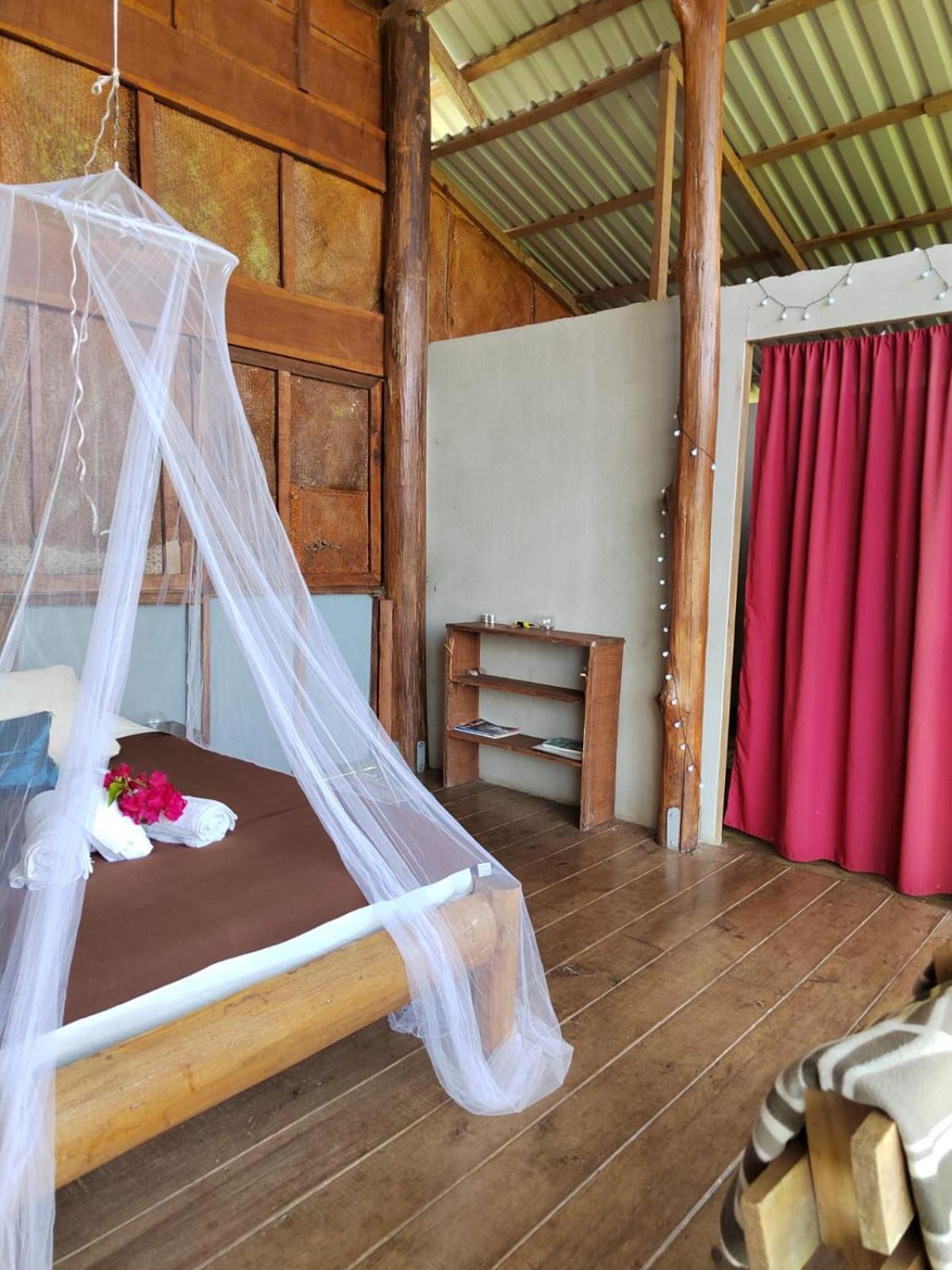 Hacienda Monteclaro Hotell Turrialba Exteriör bild